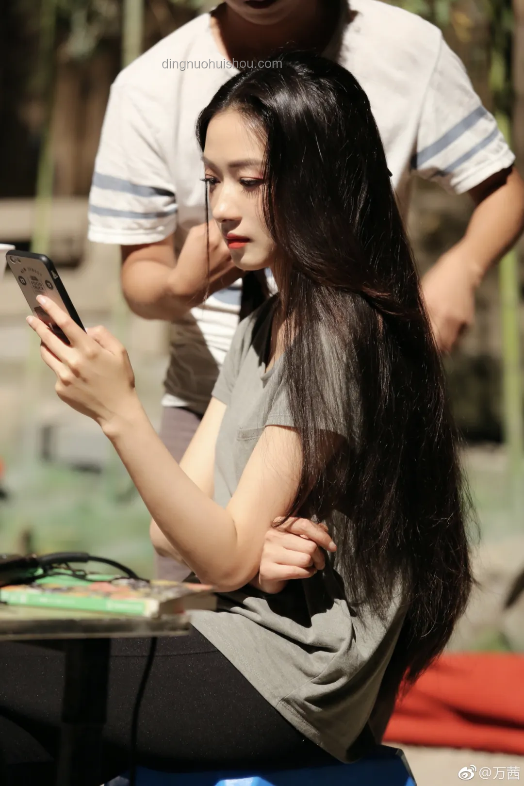 祝绪丹回应浪姐没苦硬吃：如何正面应对公众质疑